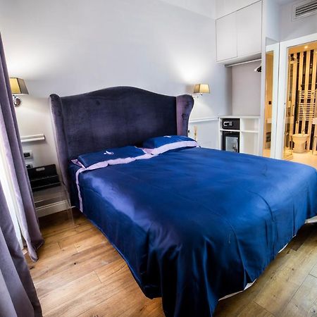 Relais San Lorenzo In Lucina Rzym Zewnętrze zdjęcie
