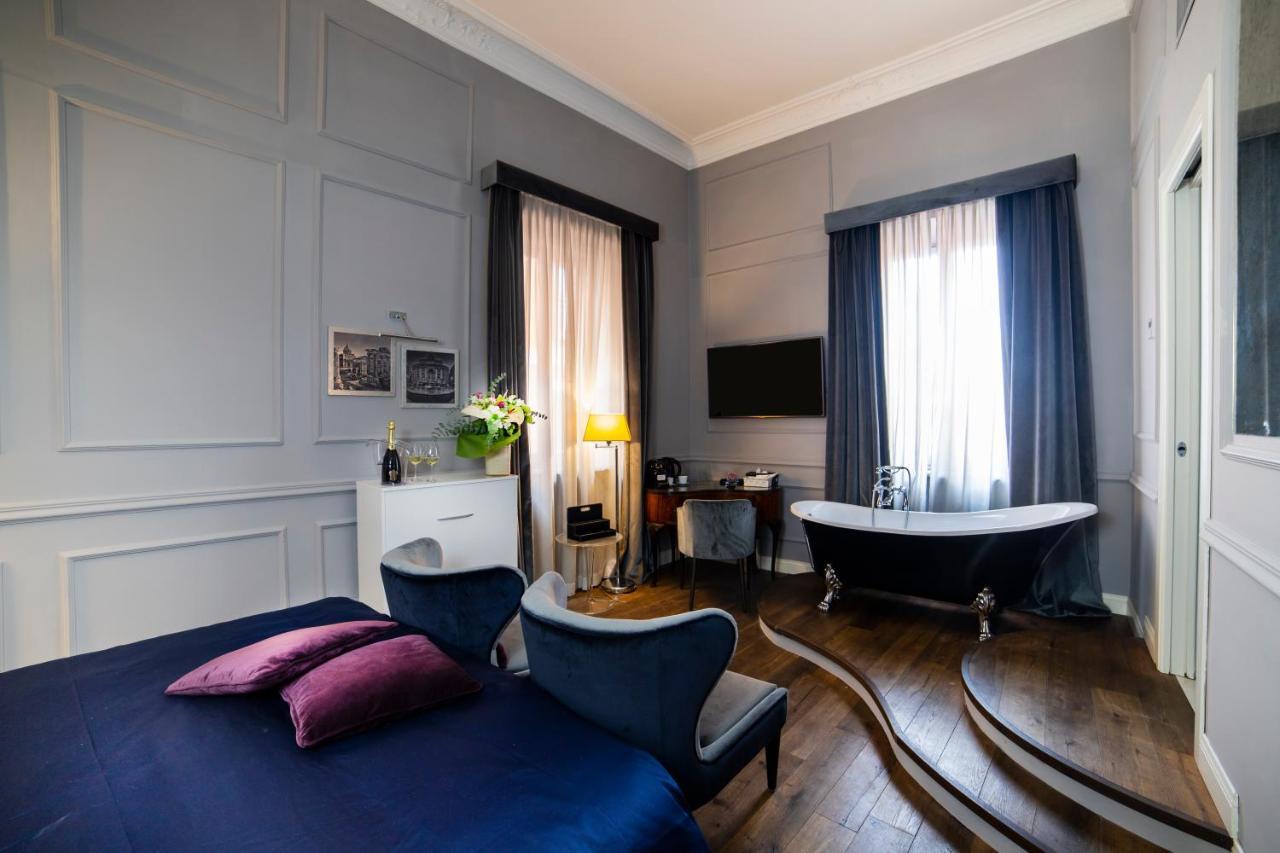Relais San Lorenzo In Lucina Rzym Zewnętrze zdjęcie
