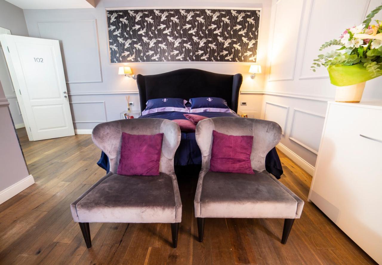 Relais San Lorenzo In Lucina Rzym Zewnętrze zdjęcie