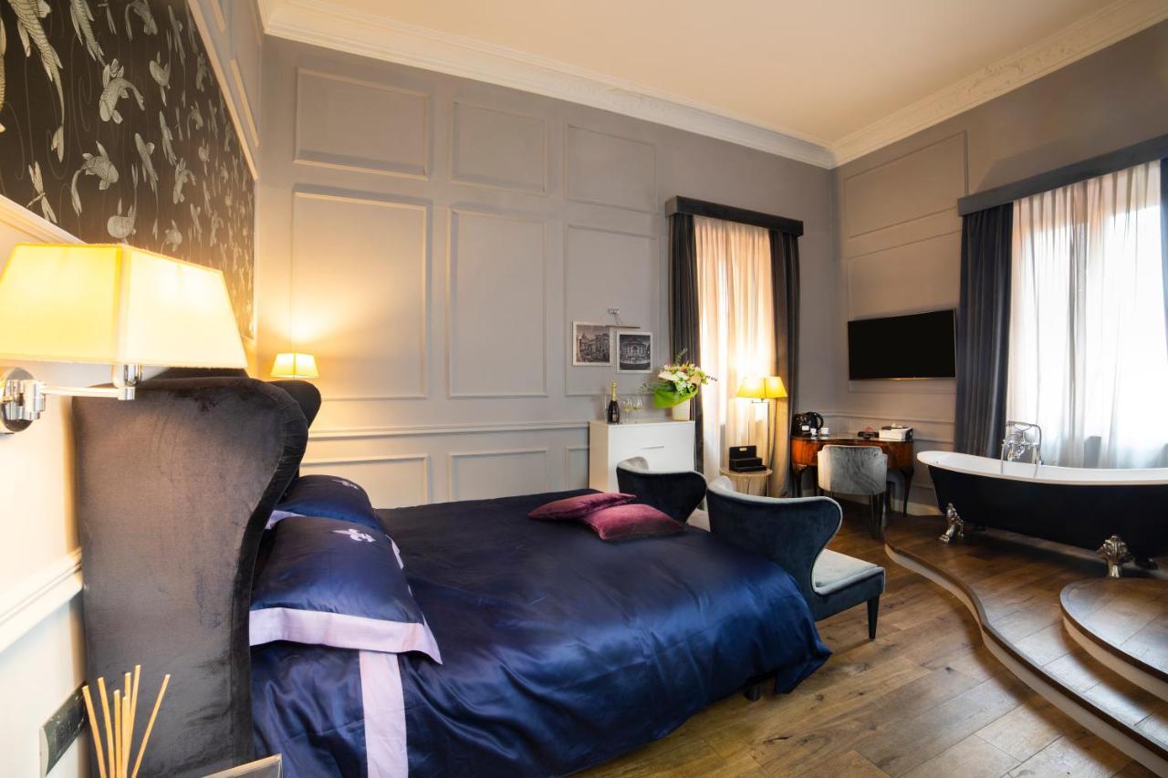 Relais San Lorenzo In Lucina Rzym Zewnętrze zdjęcie