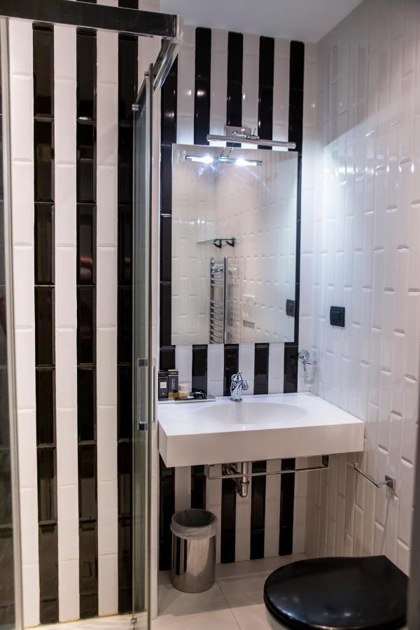 Relais San Lorenzo In Lucina Rzym Zewnętrze zdjęcie